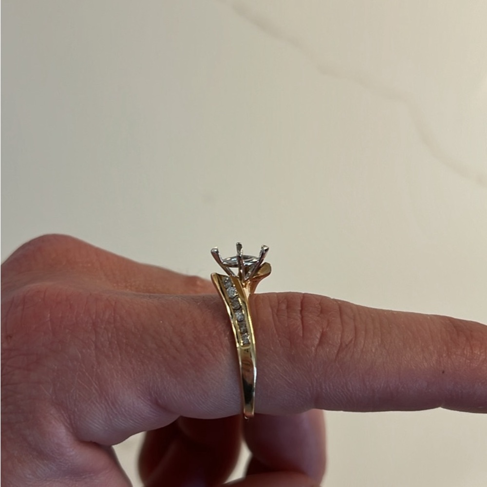 Diamond ring and setting